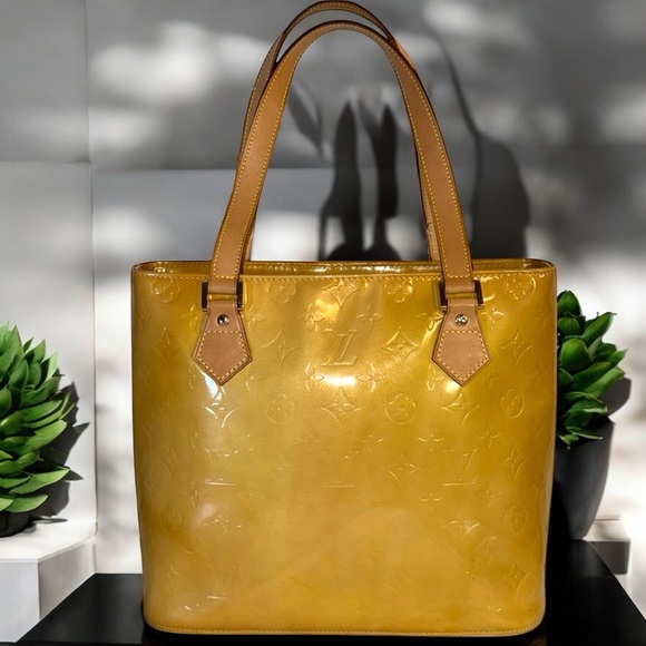 Louis Vuitton Handbags - Louis Vuitton Monogram Noisette Vernis Houston Tote & Box with COA Vintage